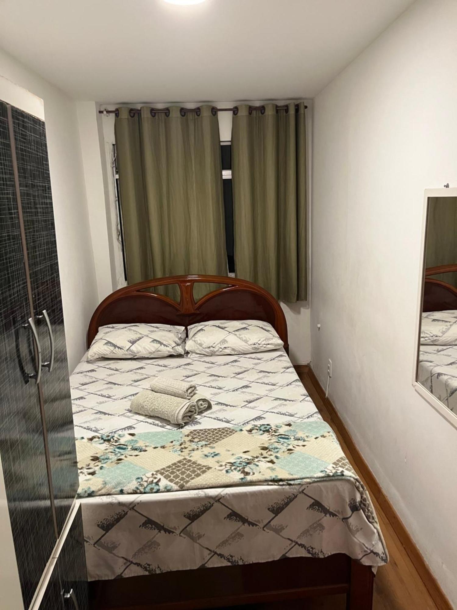 Quartos Privativos Em Frente A Praia De Copacabana, Rio De Janeiro Guest house Rio de Janeiro