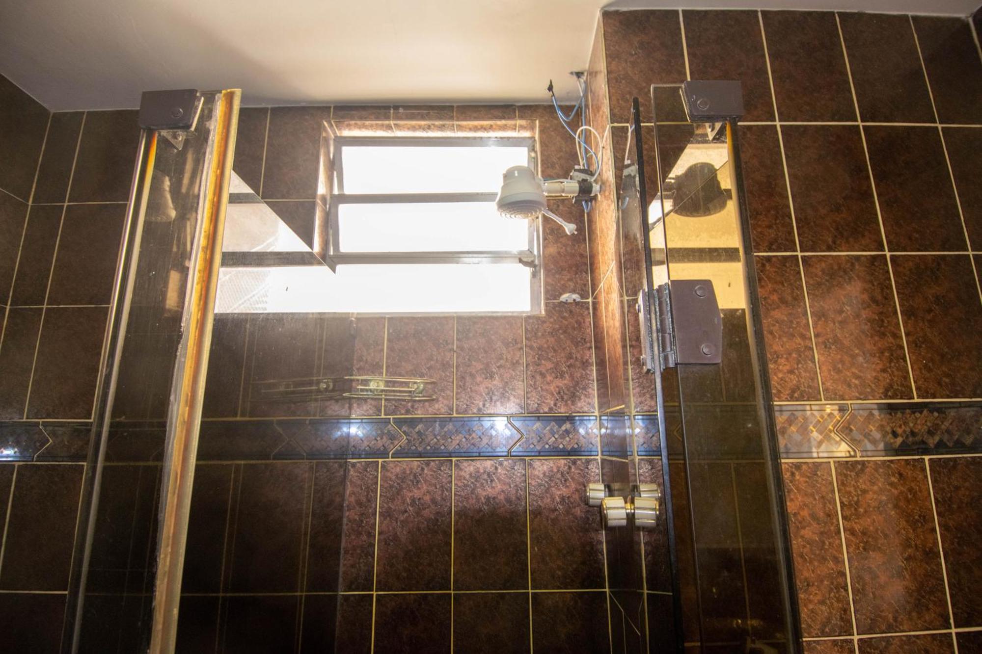 Quartos Privativos Em Frente A De Copacabana, Río de Janeiro